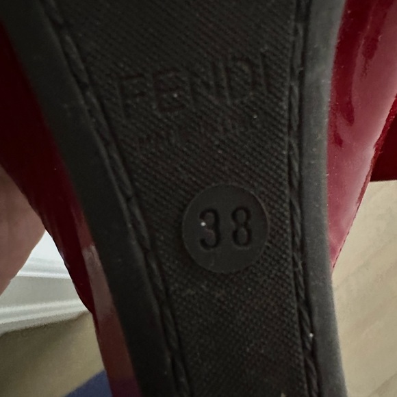 Fendi sandal - Picture 4 of 4